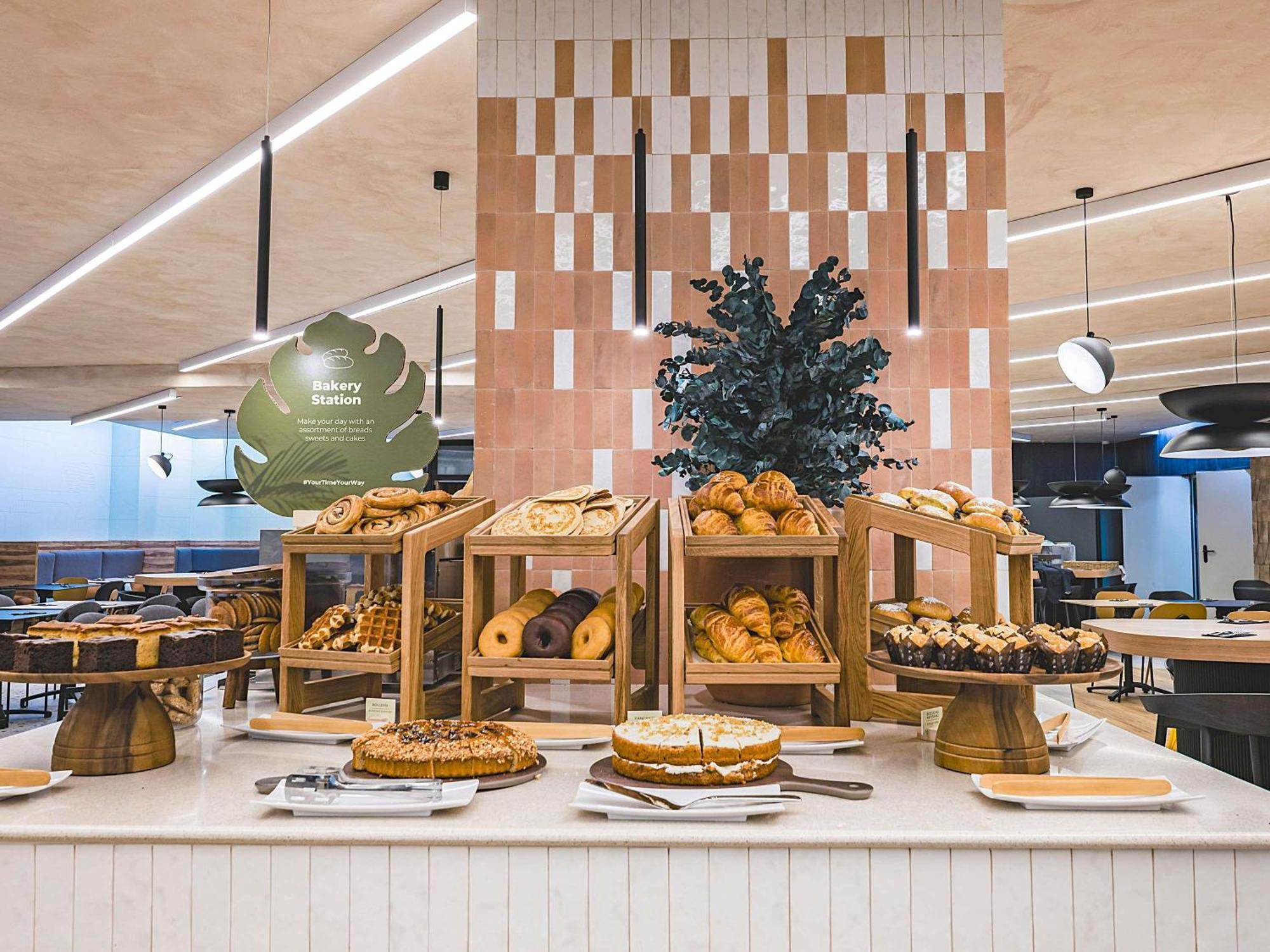 瓦伦西亚博览会酒店 外观 照片