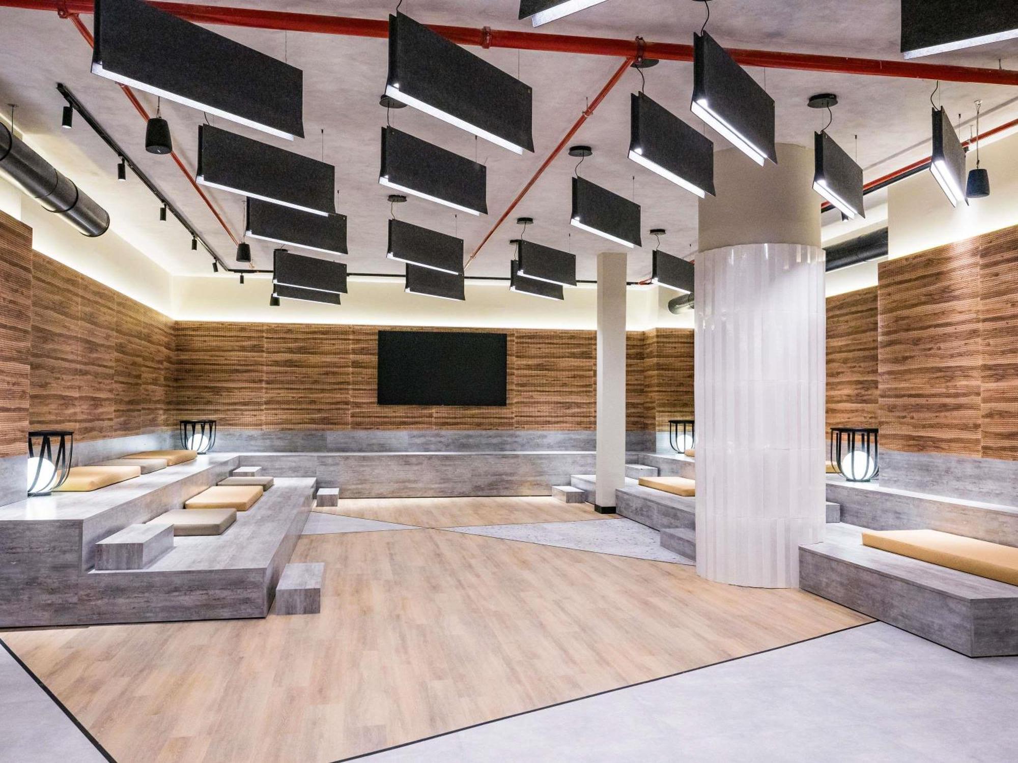 瓦伦西亚博览会酒店 外观 照片